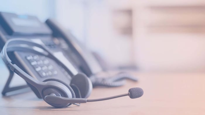 Live Answering vs AI Answering: Why Real Estate Businesses Still Need Human Support